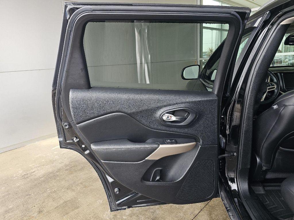 used 2017 Jeep Cherokee car, priced at $14,990