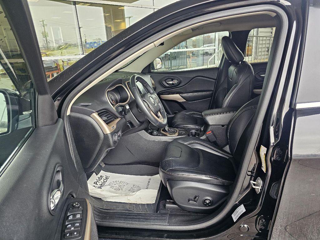used 2017 Jeep Cherokee car, priced at $14,990