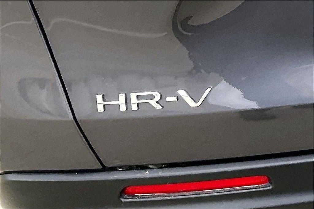 used 2025 Honda HR-V car, priced at $25,000