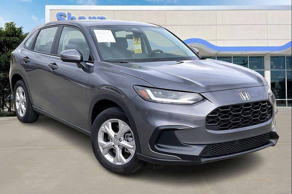 used 2025 Honda HR-V car, priced at $25,000