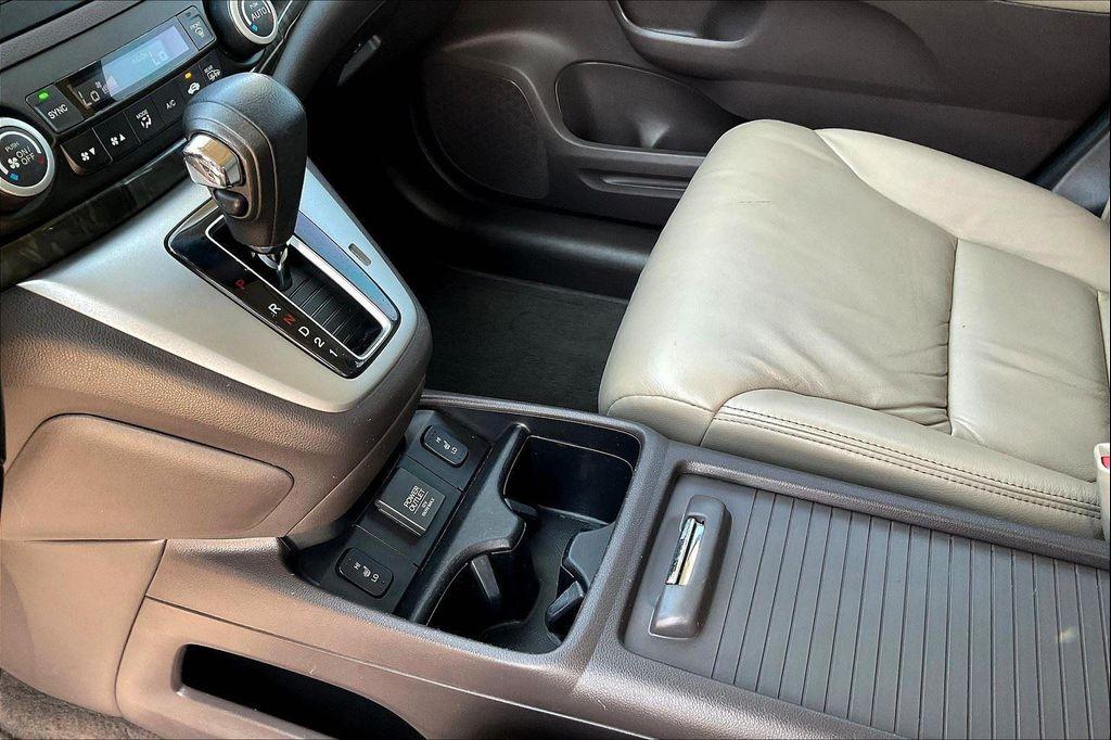 used 2014 Honda CR-V car, priced at $14,000