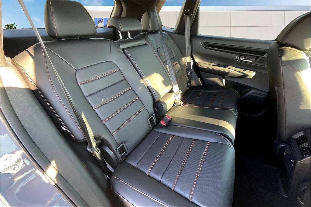 new 2026 Honda CR-V Hybrid car, priced at $40,696