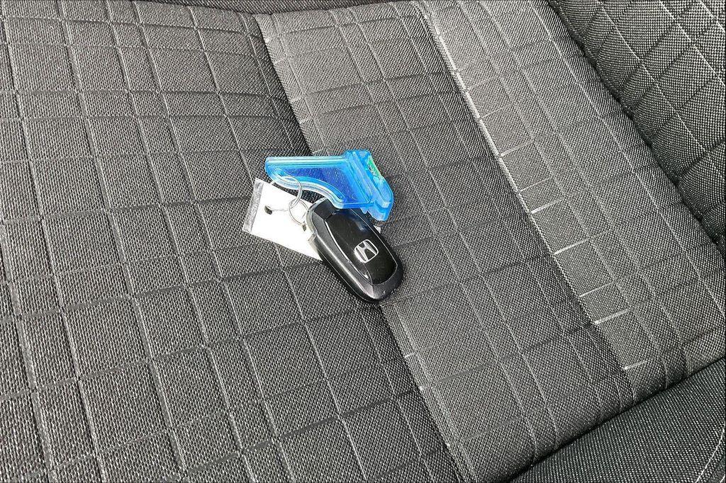 used 2025 Honda HR-V car, priced at $23,500