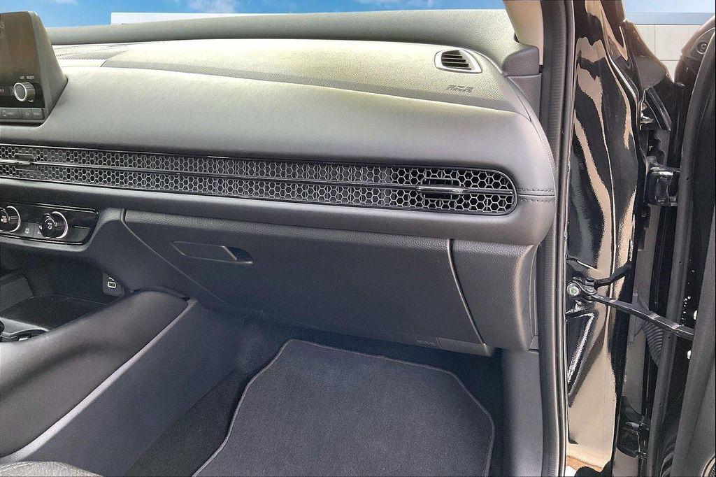 used 2025 Honda HR-V car, priced at $23,500