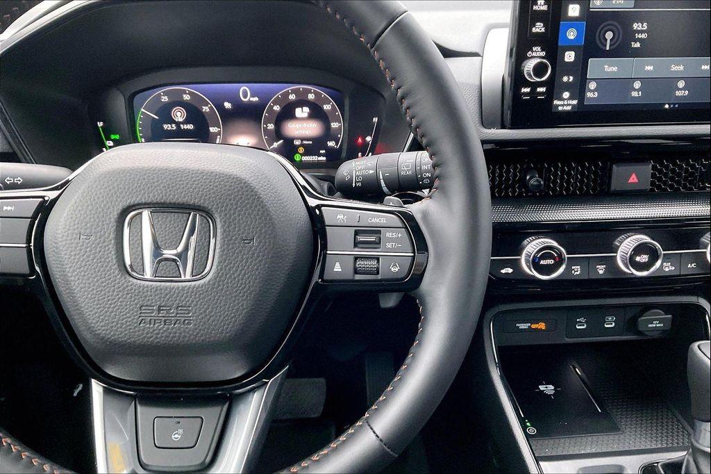 new 2026 Honda CR-V Hybrid car, priced at $43,805