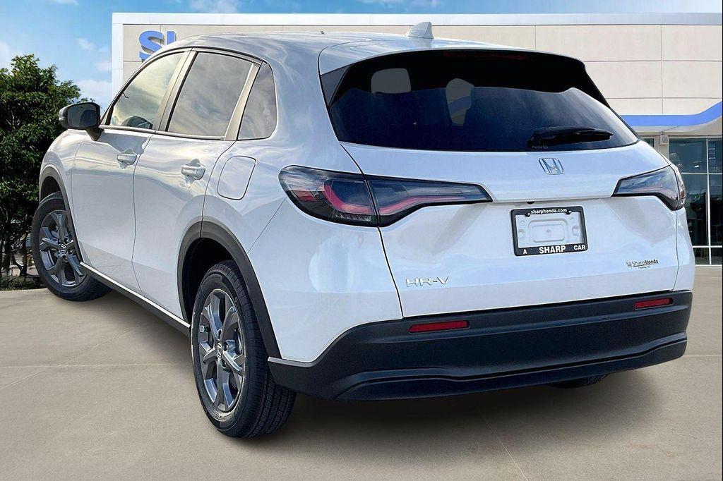 new 2026 Honda HR-V car, priced at $28,936