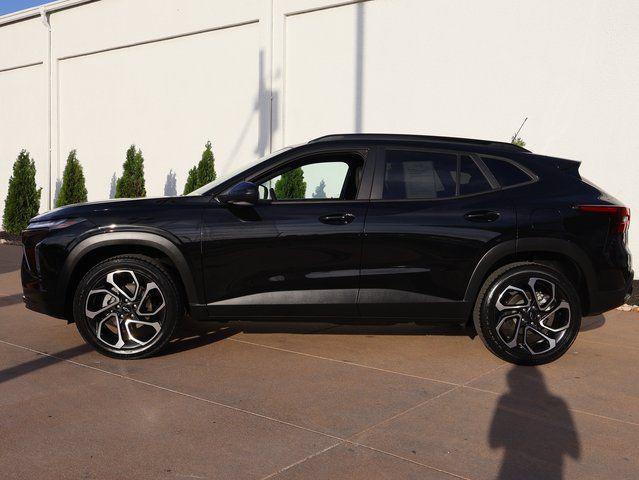 used 2025 Chevrolet Trax car, priced at $24,120
