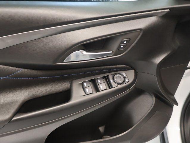 used 2025 Buick Envista car, priced at $25,000