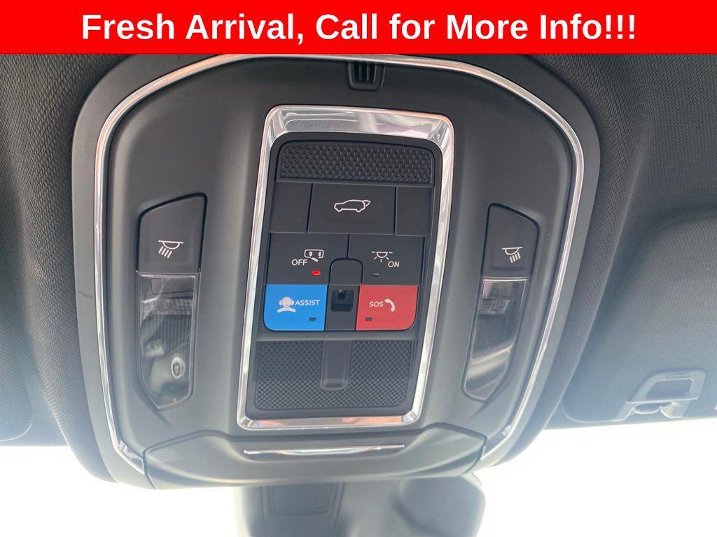 used 2024 Jeep Grand Cherokee car, priced at $26,620