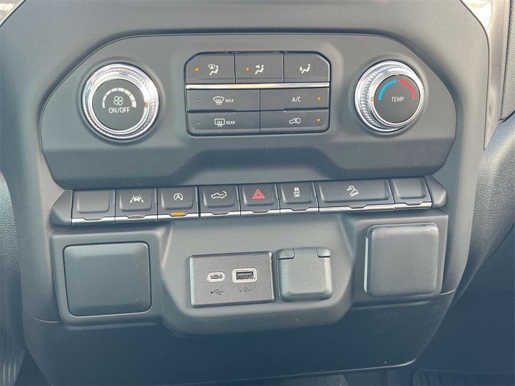 new 2026 GMC Sierra 1500 car, priced at $47,128