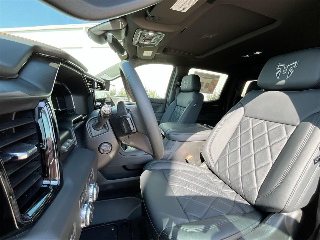 new 2025 GMC Sierra 1500 car, priced at $80,297