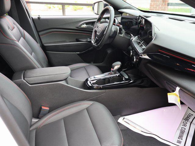 used 2025 Chevrolet Trax car, priced at $24,000