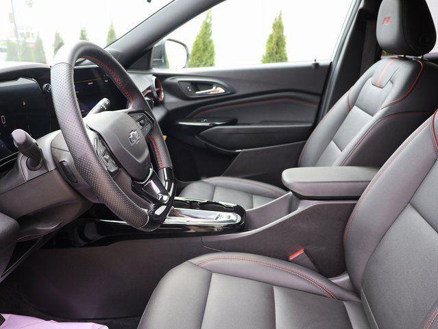 used 2025 Chevrolet Trax car, priced at $24,000