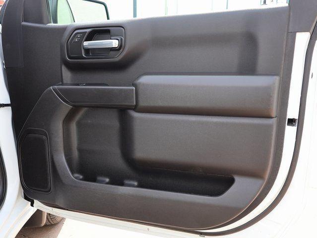 used 2023 GMC Sierra 1500 car, priced at $19,000