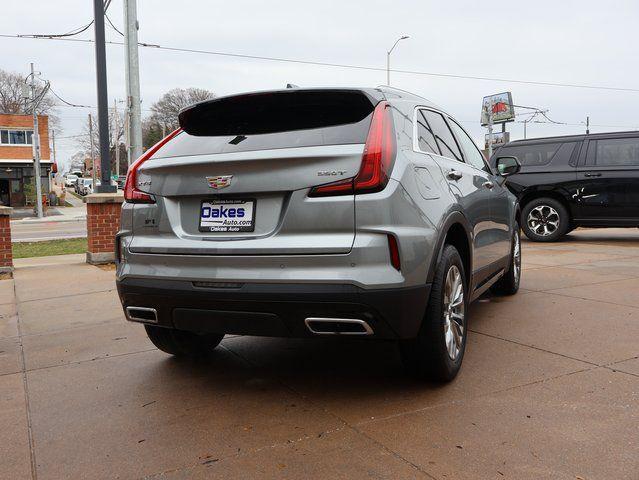used 2025 Cadillac XT4 car, priced at $30,000