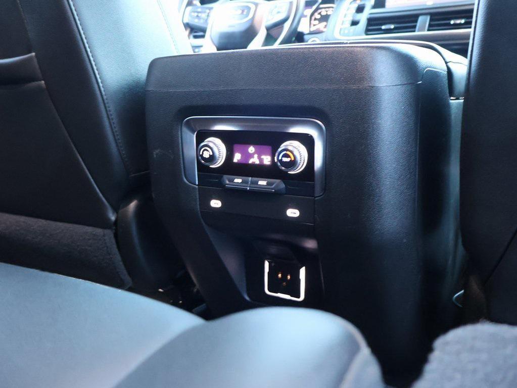 used 2021 GMC Yukon car, priced at $39,000