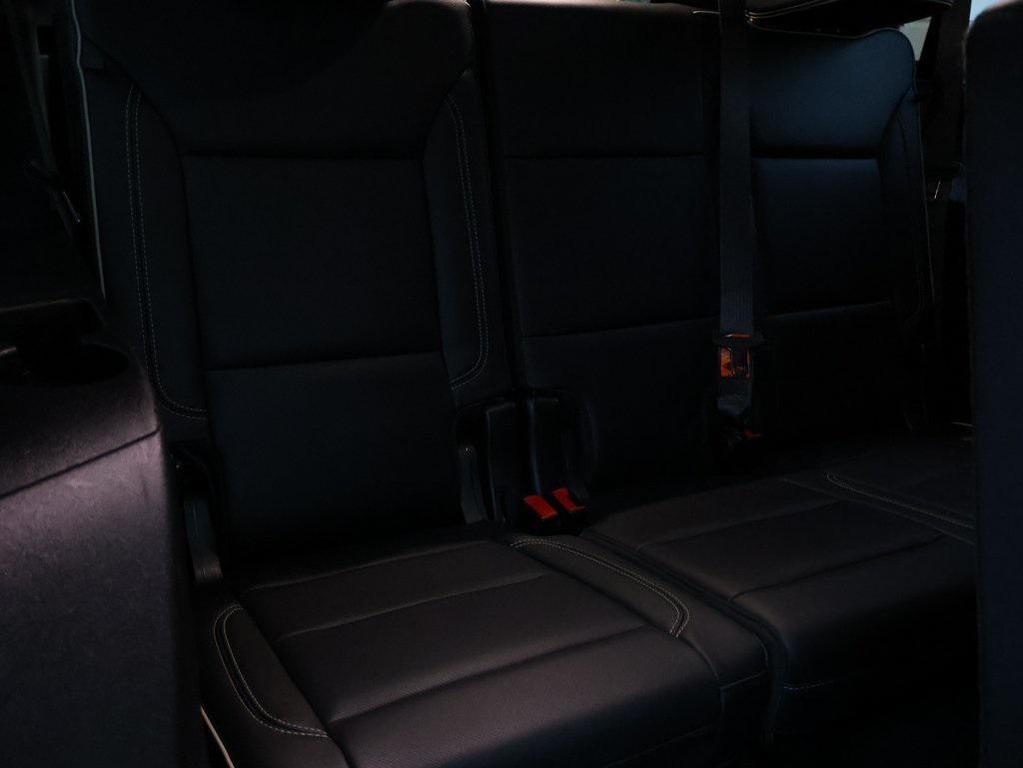 used 2021 GMC Yukon car, priced at $39,000