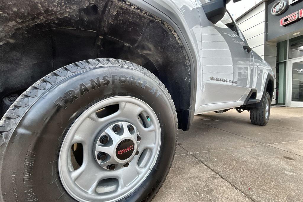 used 2024 GMC Sierra 2500 car, priced at $43,000