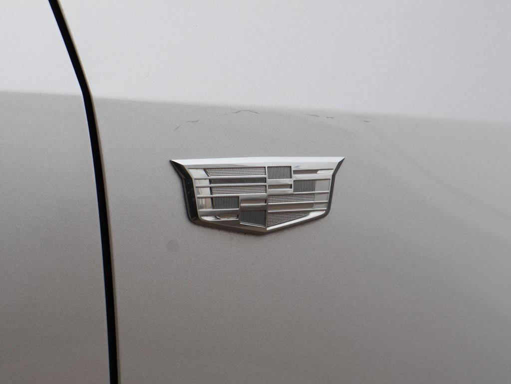 used 2020 Cadillac XT5 car, priced at $25,200