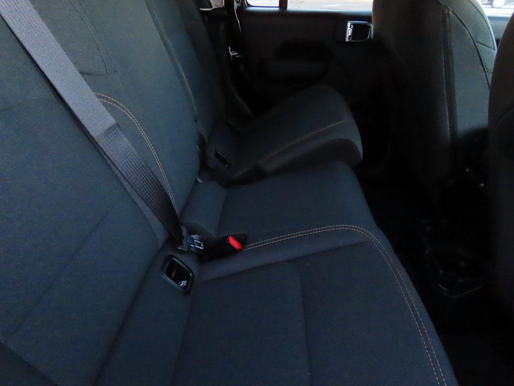 used 2025 Jeep Gladiator car, priced at $38,000