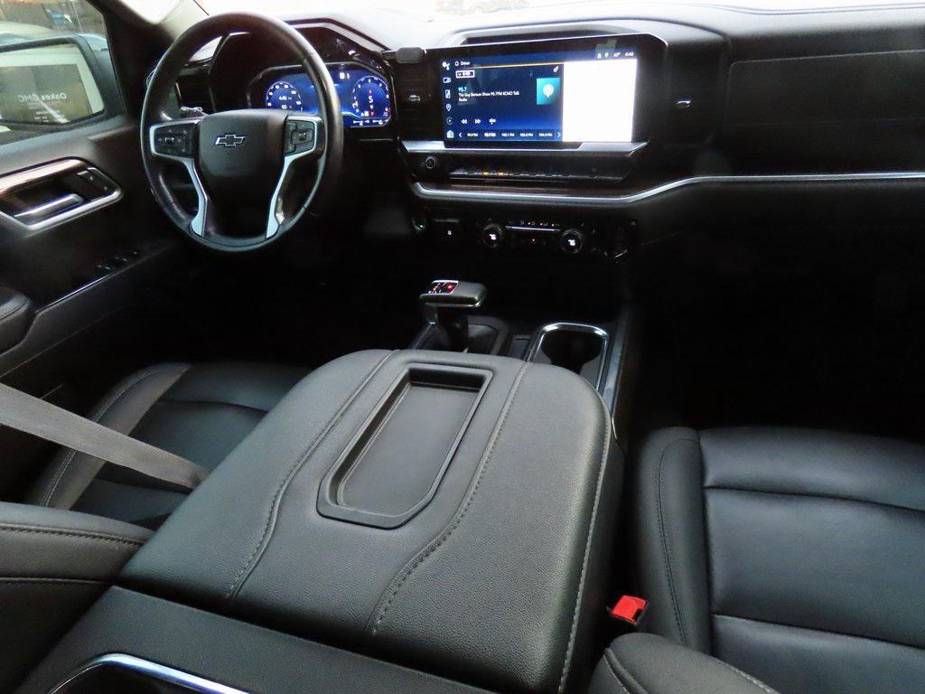 used 2022 Chevrolet Silverado 1500 car, priced at $36,000