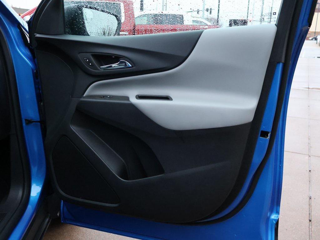 used 2024 Chevrolet Equinox car, priced at $19,700