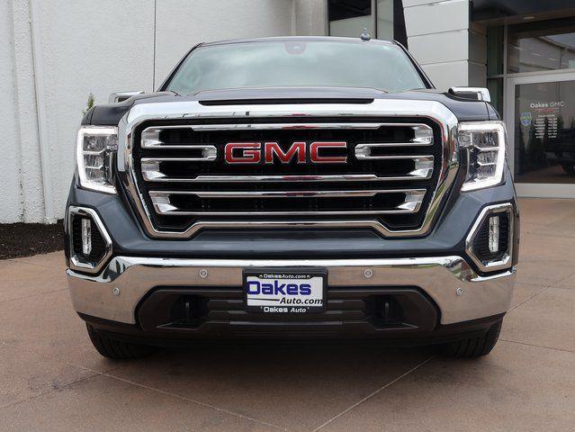 used 2022 GMC Sierra 1500 car, priced at $35,000