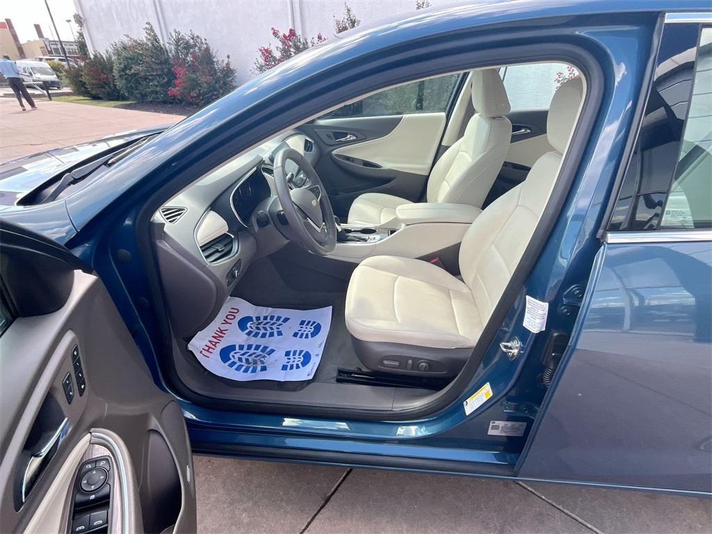 used 2024 Chevrolet Malibu car, priced at $19,000