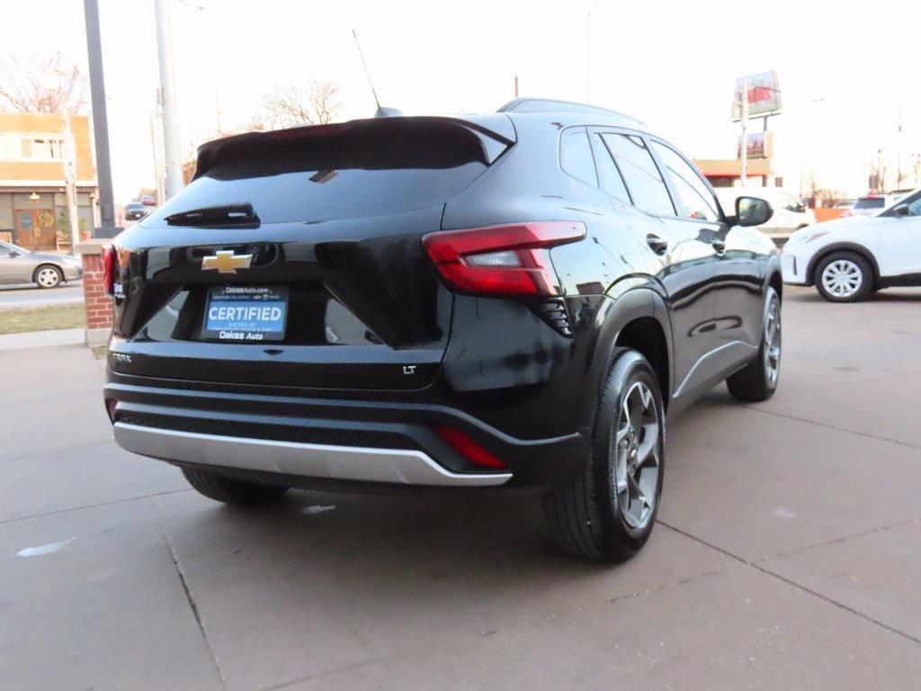 used 2025 Chevrolet Trax car, priced at $20,000