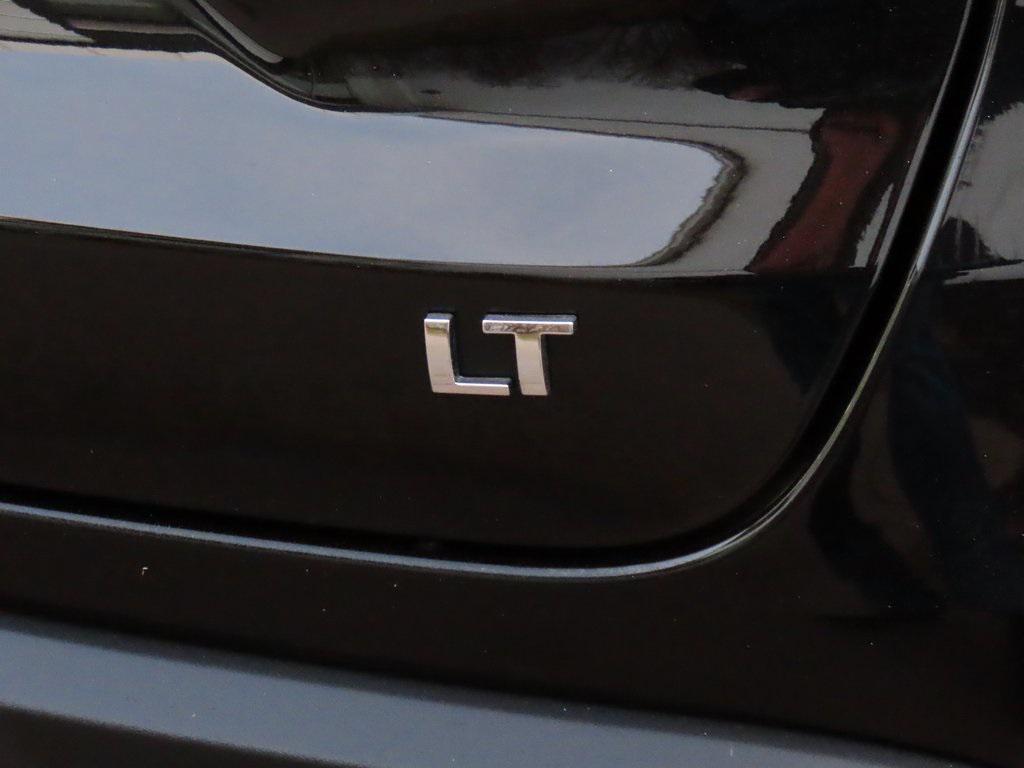 used 2025 Chevrolet Trax car, priced at $20,000