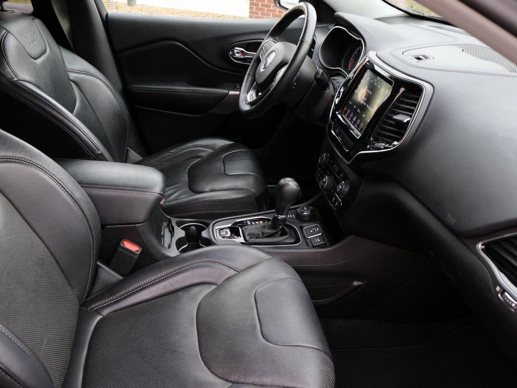 used 2019 Jeep Cherokee car, priced at $18,000