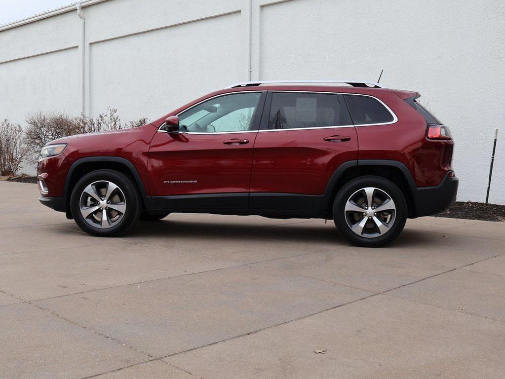 used 2019 Jeep Cherokee car, priced at $18,000