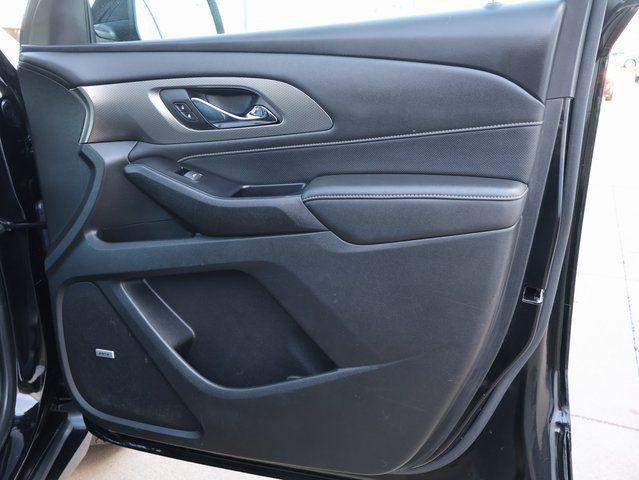 used 2023 Chevrolet Traverse car, priced at $39,500