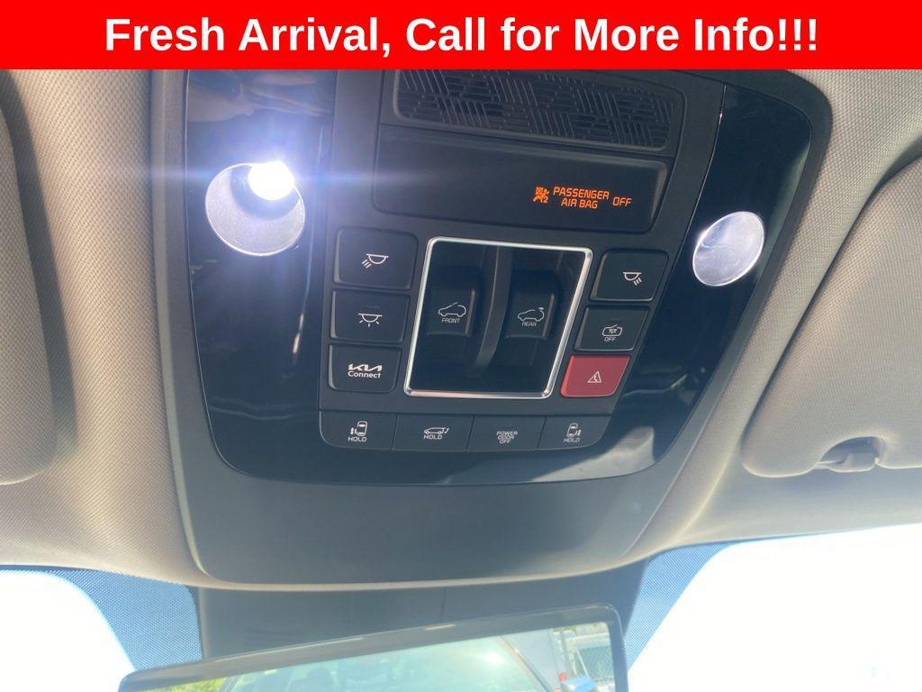 used 2025 Kia Carnival Hybrid car, priced at $46,620