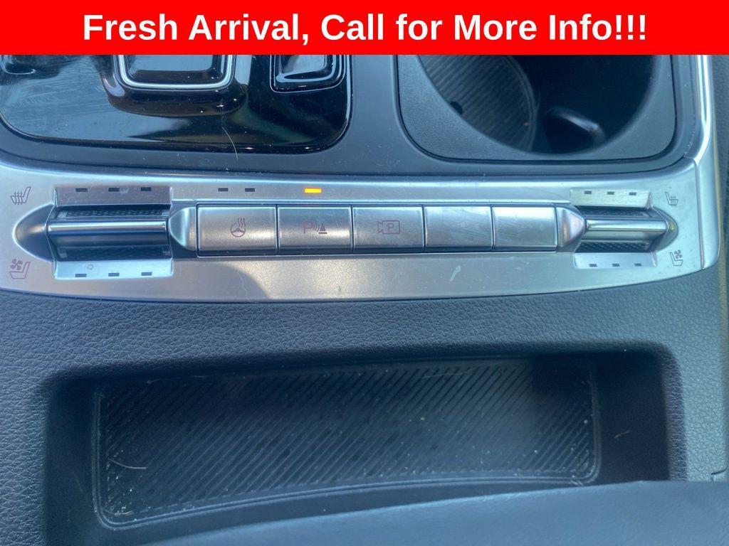 used 2025 Kia Carnival Hybrid car, priced at $46,620
