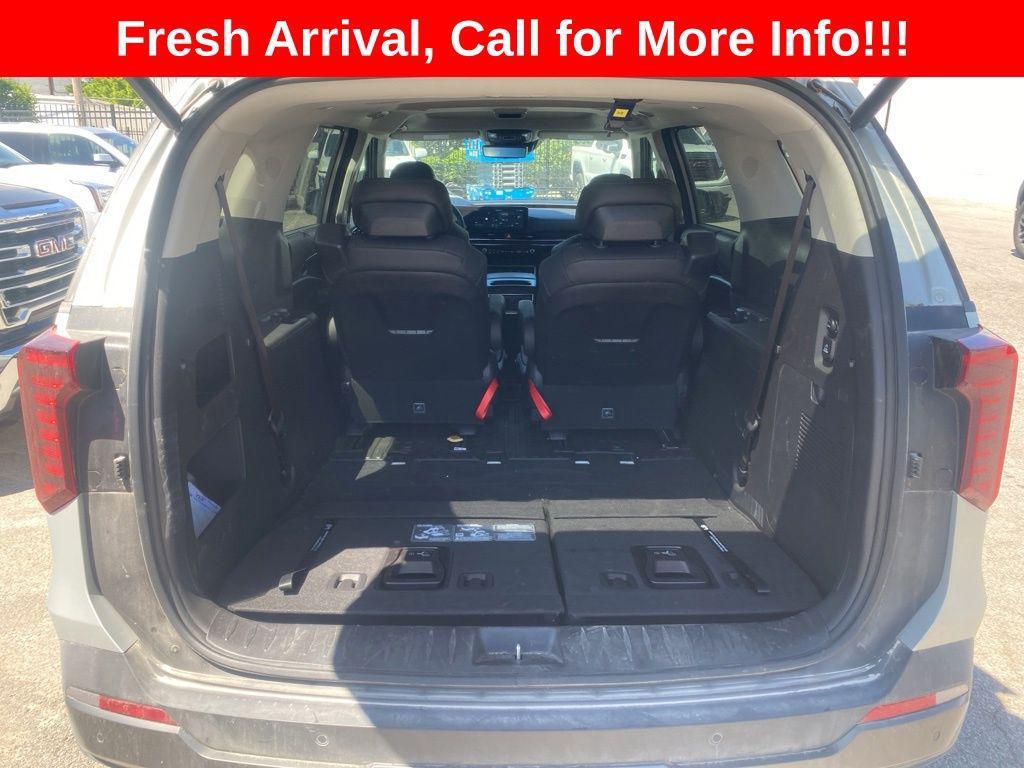 used 2025 Kia Carnival Hybrid car, priced at $46,620