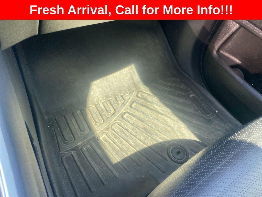 used 2025 Kia Carnival Hybrid car, priced at $46,620