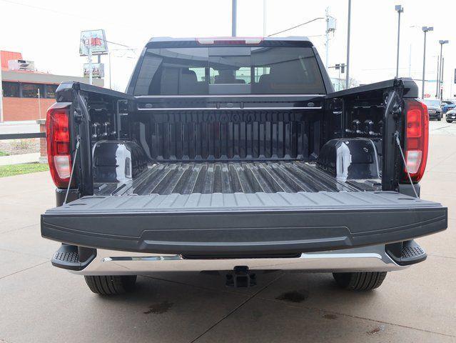new 2025 GMC Sierra 1500 car, priced at $41,674