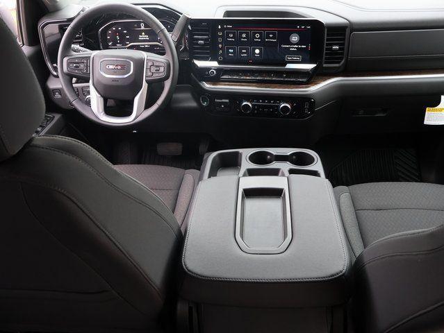 new 2025 GMC Sierra 1500 car, priced at $41,674