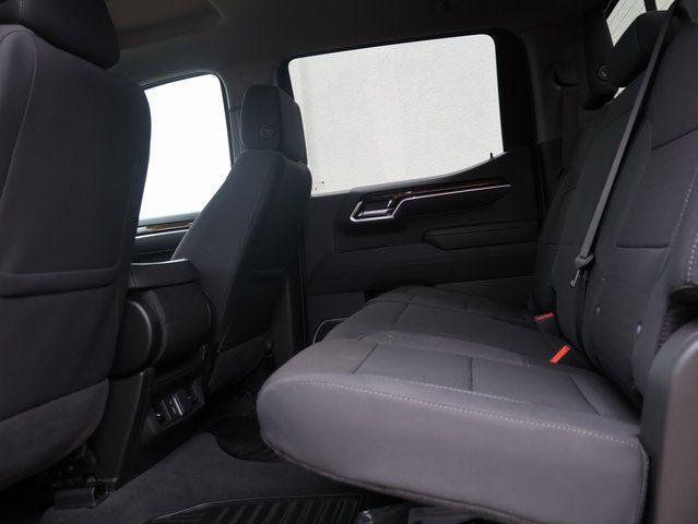 new 2025 GMC Sierra 1500 car, priced at $41,674