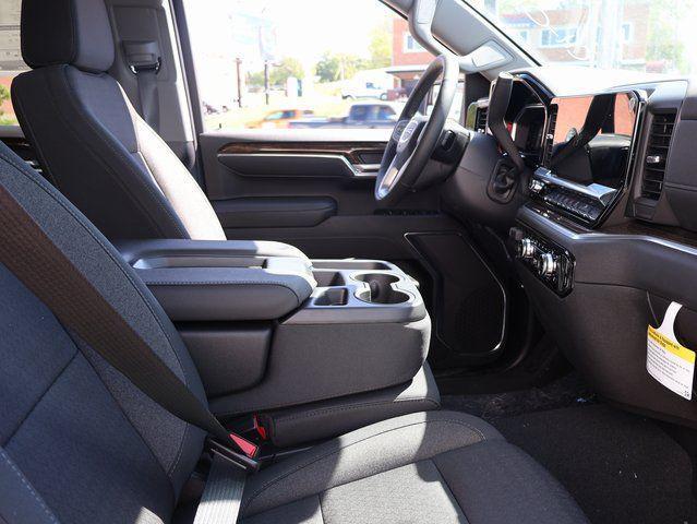 new 2026 GMC Sierra 1500 car, priced at $42,990