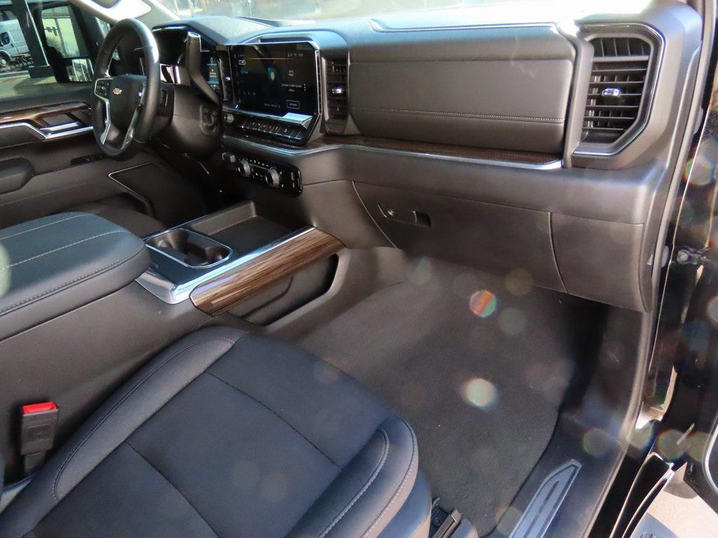 used 2025 Chevrolet Silverado 2500 car, priced at $55,300