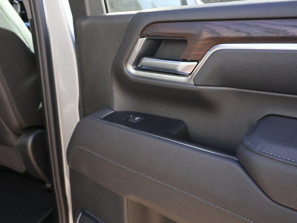 new 2026 GMC Sierra 2500 car, priced at $73,151