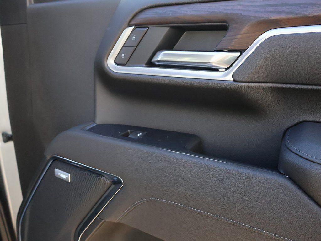 new 2026 GMC Sierra 2500 car, priced at $73,151