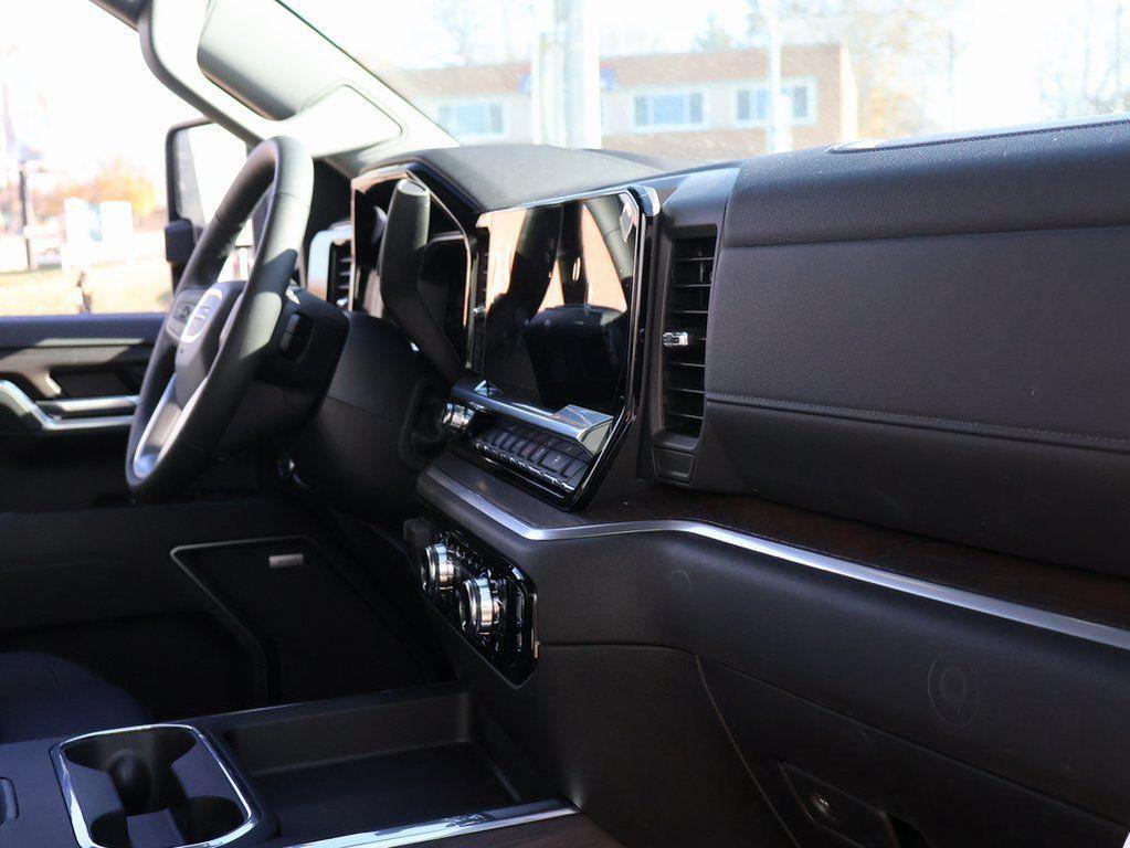 new 2026 GMC Sierra 2500 car, priced at $73,151