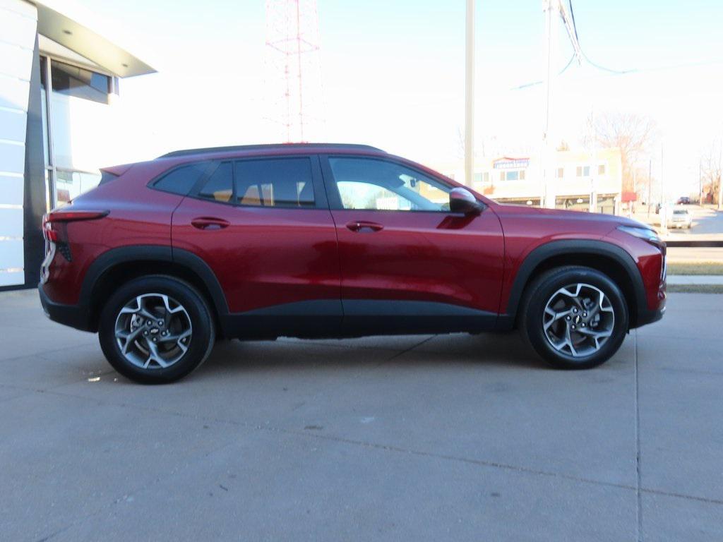 used 2025 Chevrolet Trax car, priced at $21,000