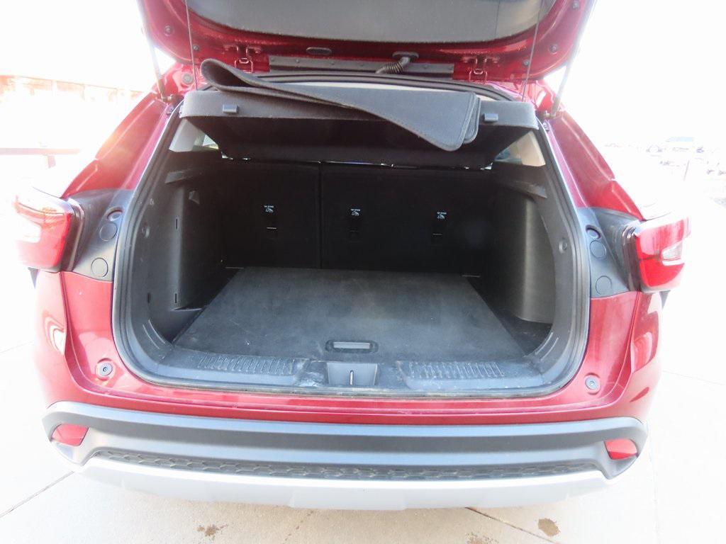 used 2025 Chevrolet Trax car, priced at $21,000