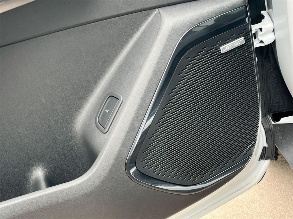 new 2025 GMC Acadia car, priced at $45,395