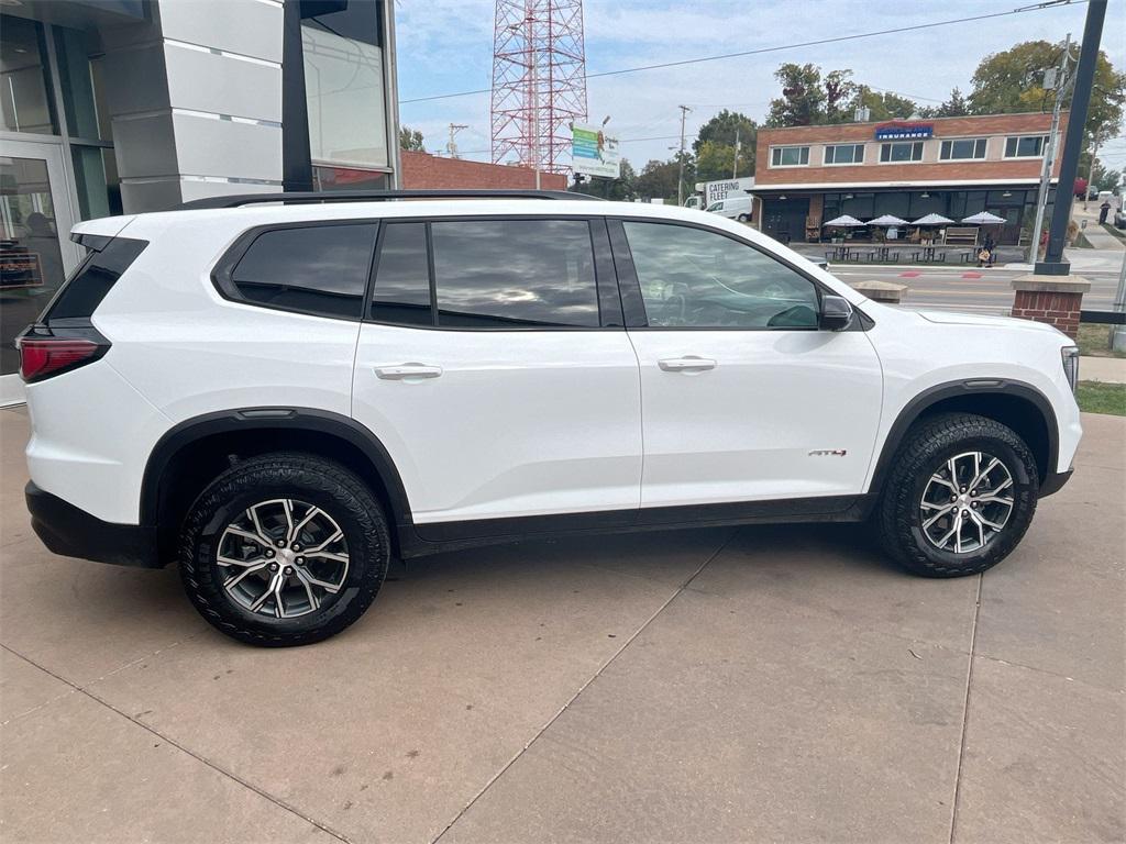 new 2025 GMC Acadia car, priced at $45,395