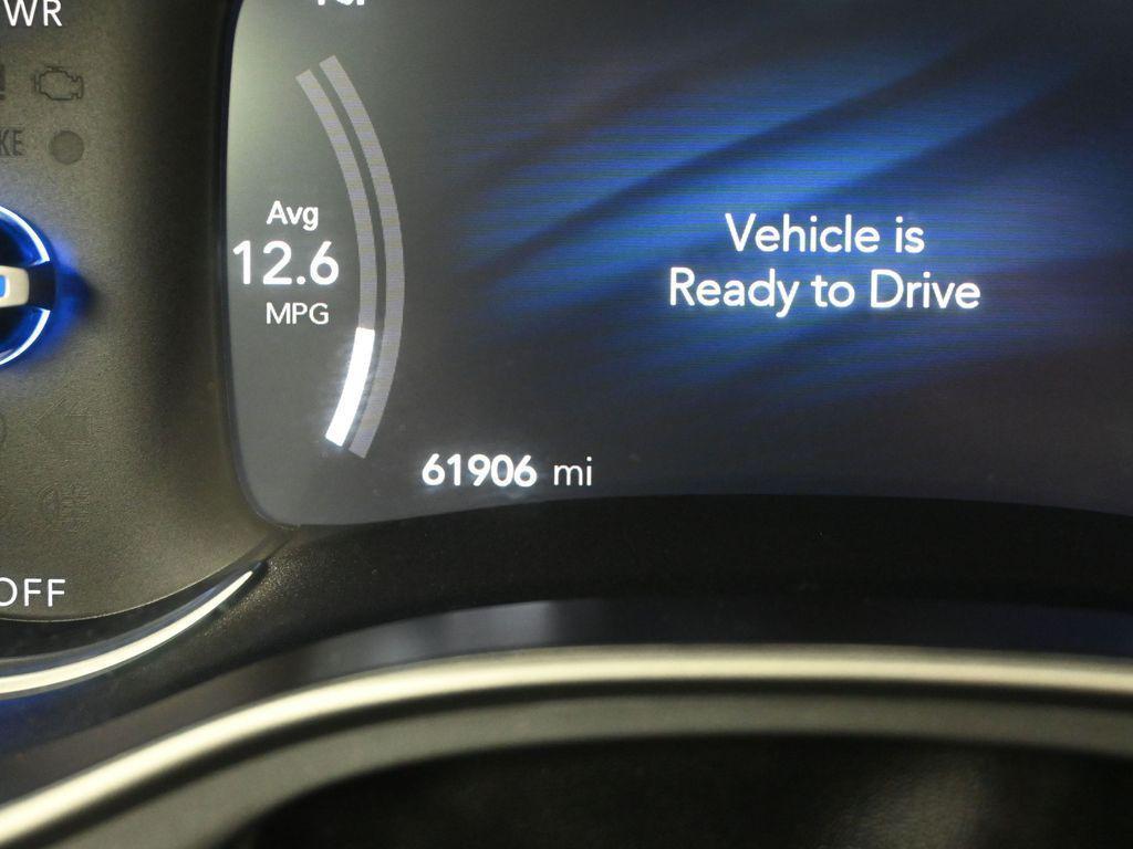 used 2024 Chrysler Pacifica Hybrid car, priced at $27,000